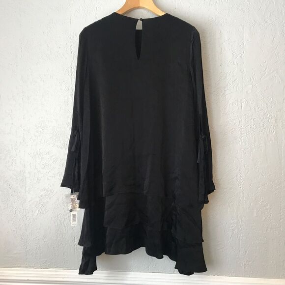 Gianni Bini | Bella Satin Dress | Small - Picture 9 of 11